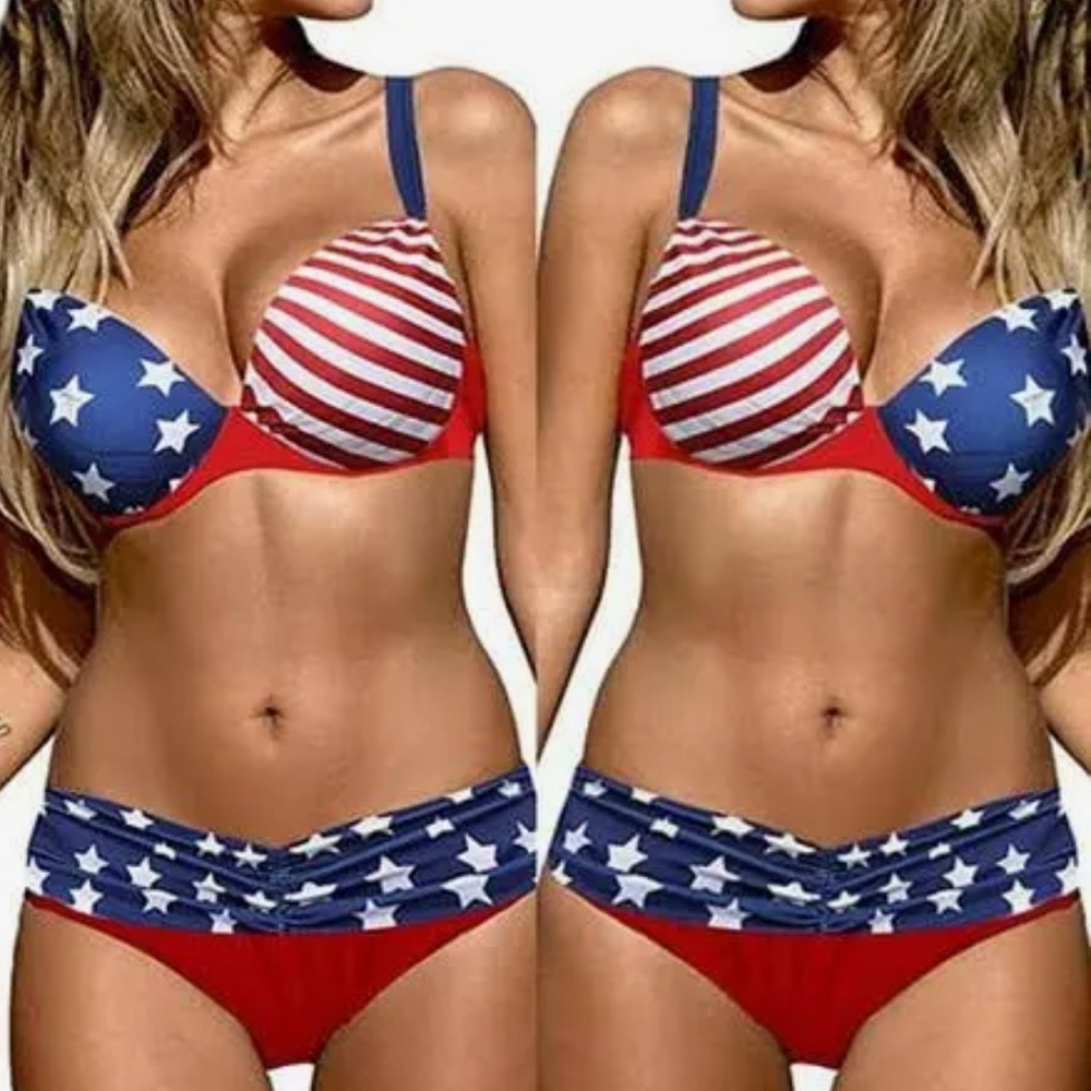 Cupshe Stars and Stripes Bikini Set